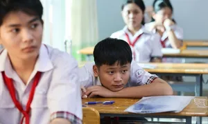 'Thi bắt buộc Tiếng Anh vào lớp 10 thay vì bốc thăm may rủi'